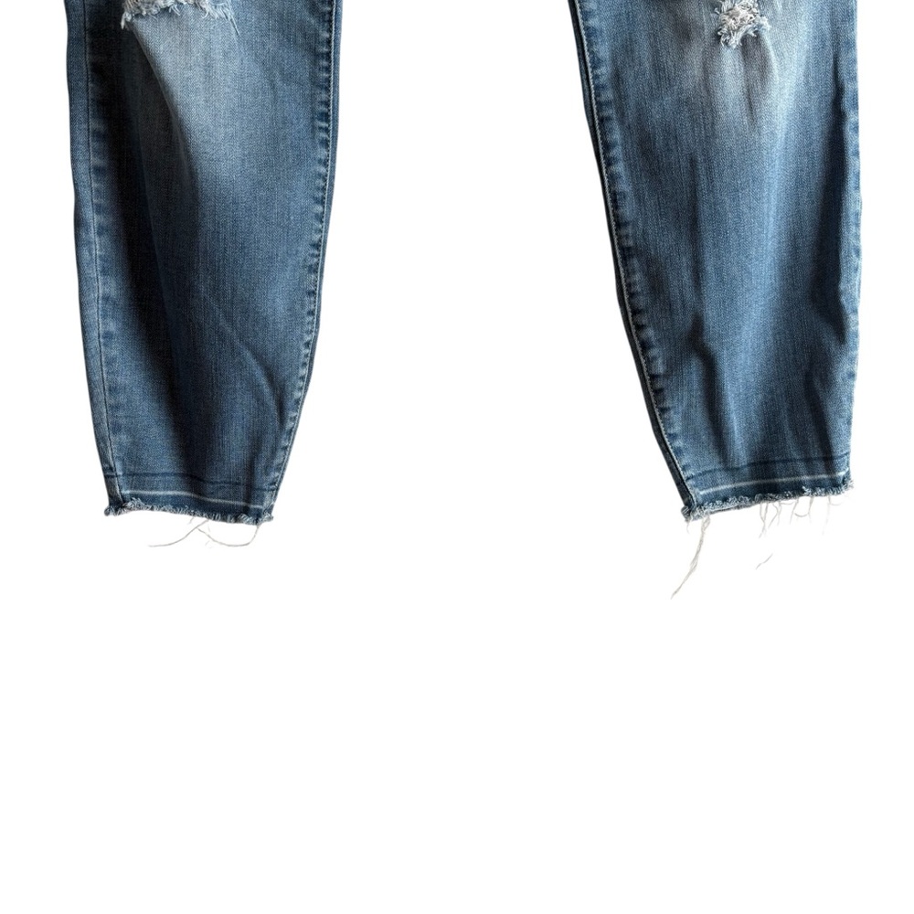 JUDY BLUE Distressed Skinny Fit Jeans in Faded Blue Size 18W — SUPER COMFY!!! - Picture 8 of 10